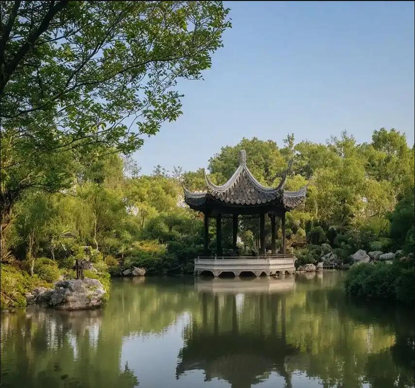 西藏花留土建有限公司